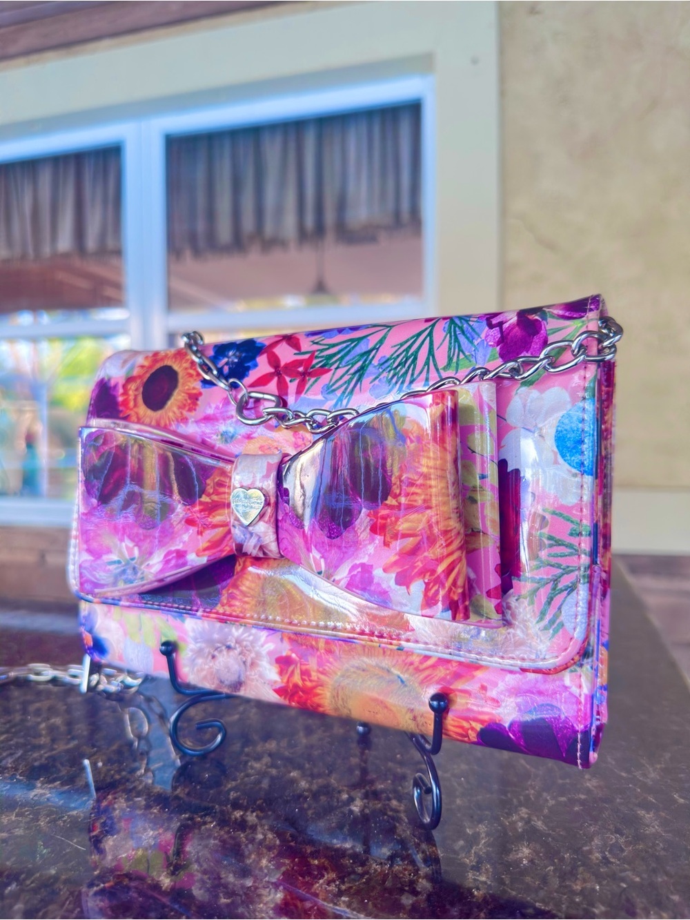 BETSEY JOHNSON Vibrant Floral Print Shoulder Bag w/Silver Crossbody Chain - Picture 7 of 17